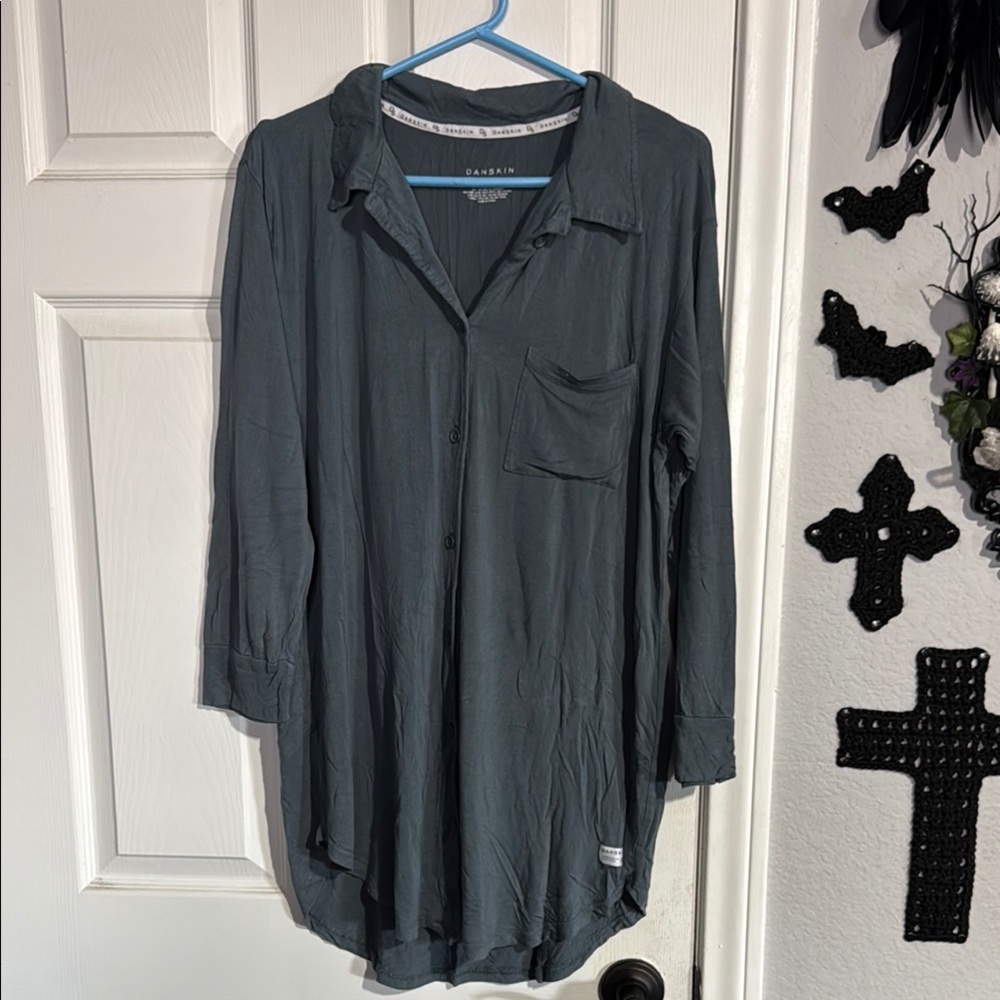 Danskin button up shirt